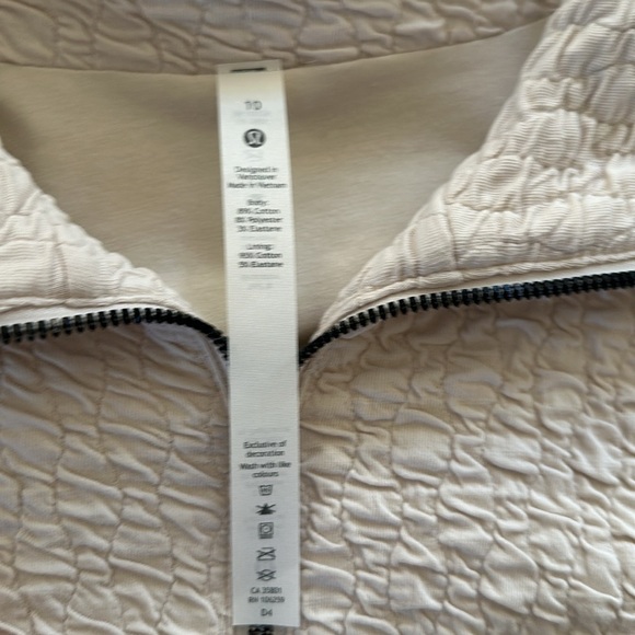 Lulu Rippled Jacket - Picture 4 of 4